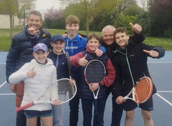 Champion académique de tennis en finale pour les France à Limoges